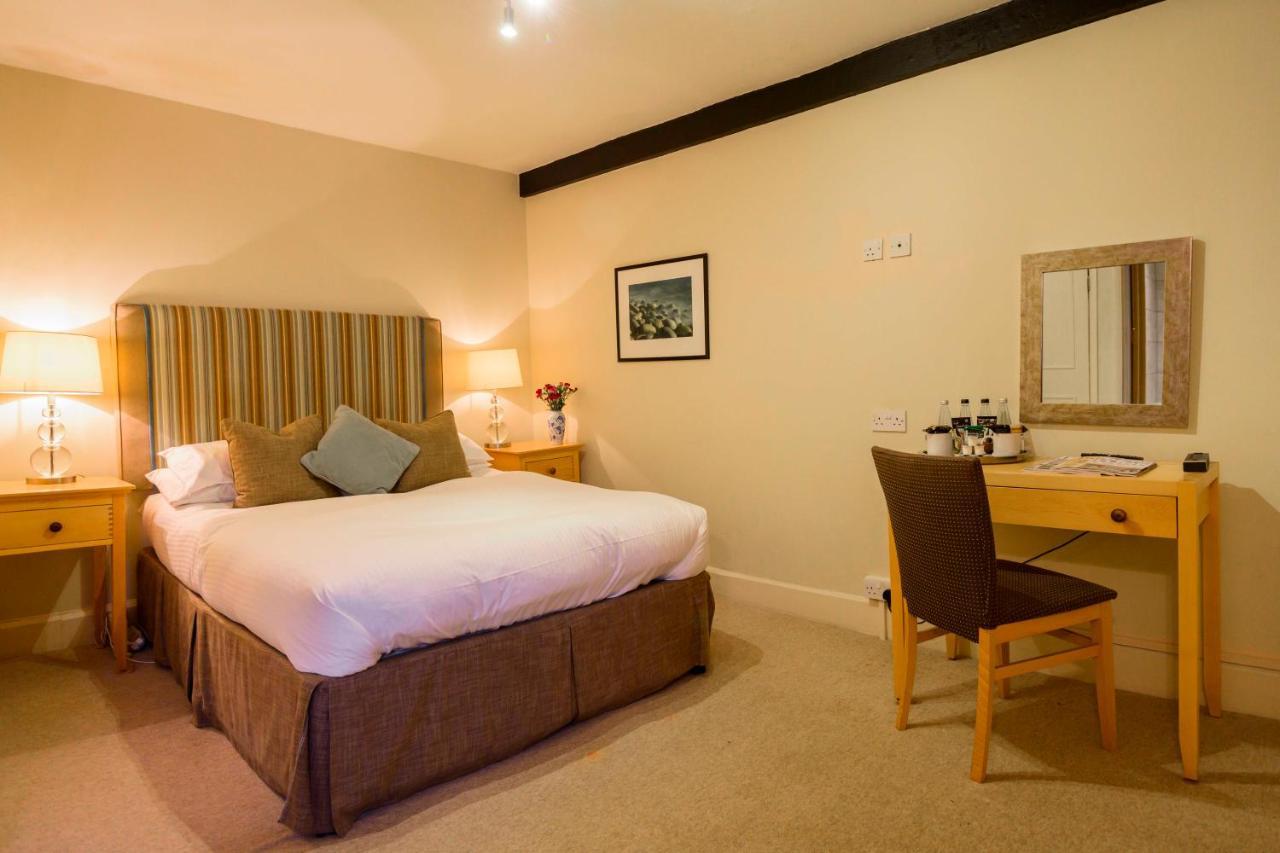The Swan Hotel - Bradford-On-Avon Exteriör bild